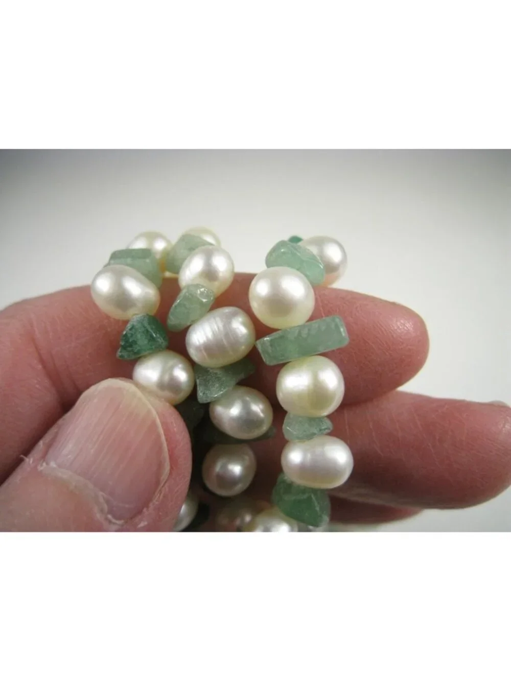 Vintage Multi Strand Jade Chip Freshwater Pearl Beaded Bracelet Silver Tone Box